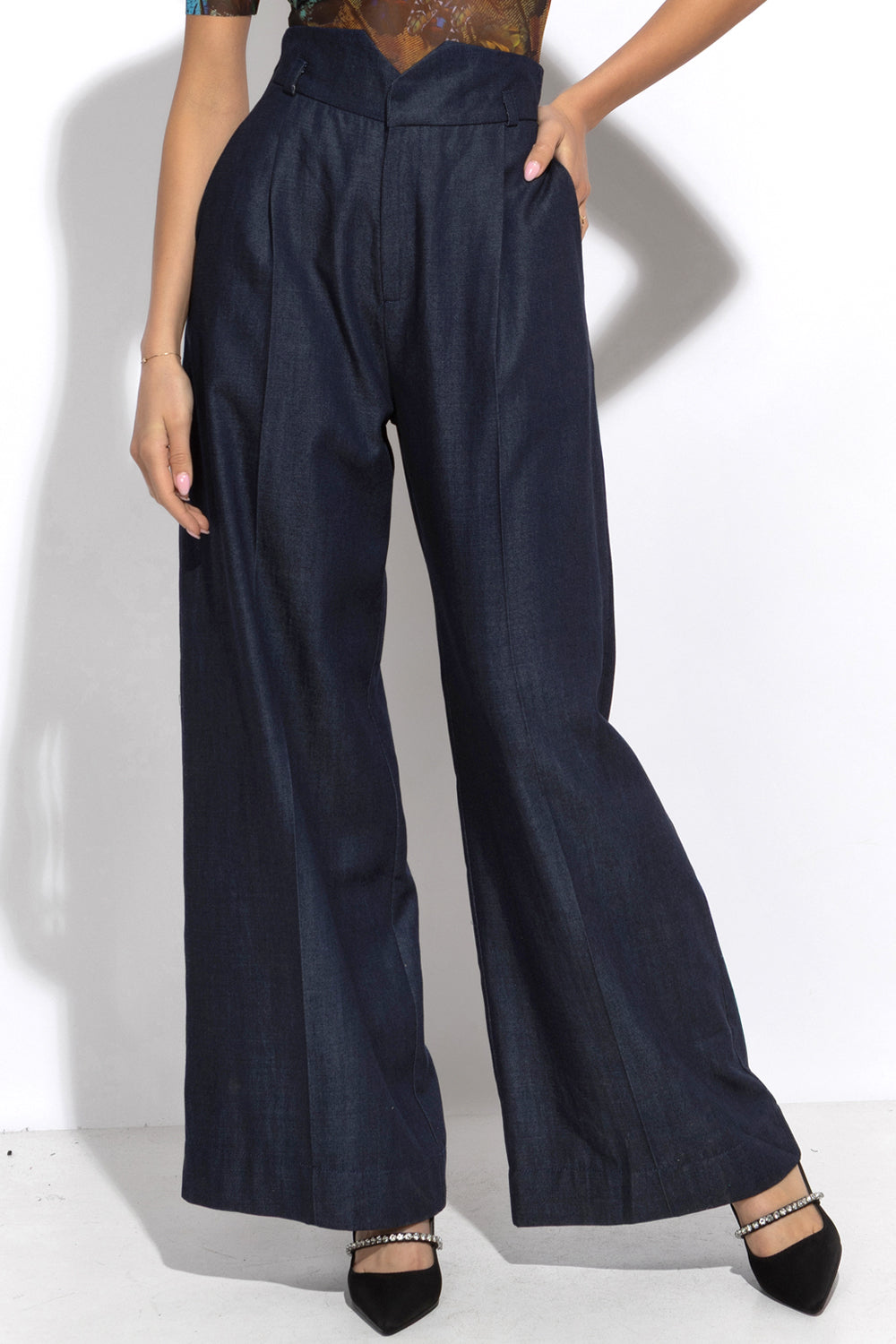 TENCEL PANTS WITH HIGH WAIST AND WIDE LEG - ESSENTIALS