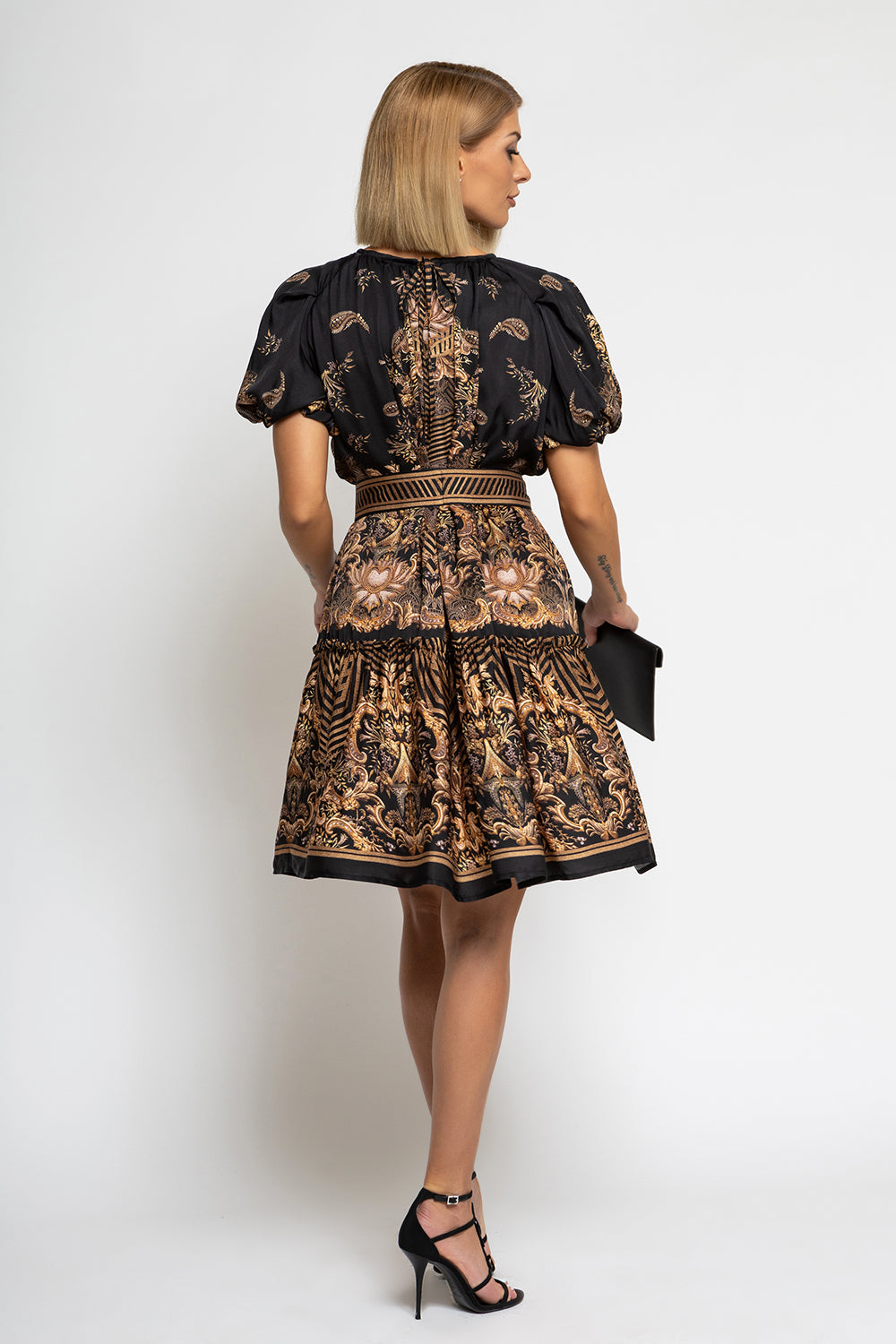 VISCOSE SATIN DRESS WITH PUFF SLEEVES - GOLDEN STRIPES